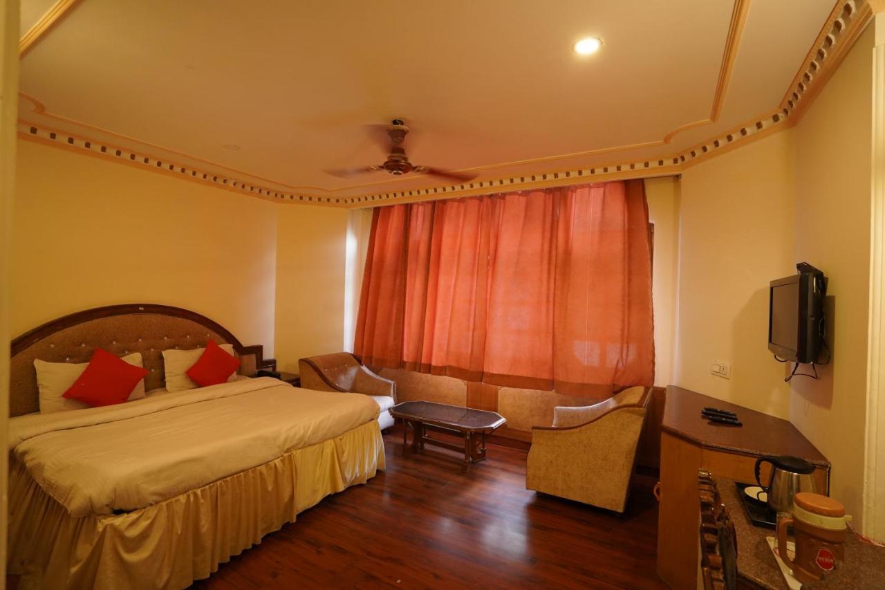 Royal Palace Resort Bhagsunag Dharamshala Ngoại thất bức ảnh