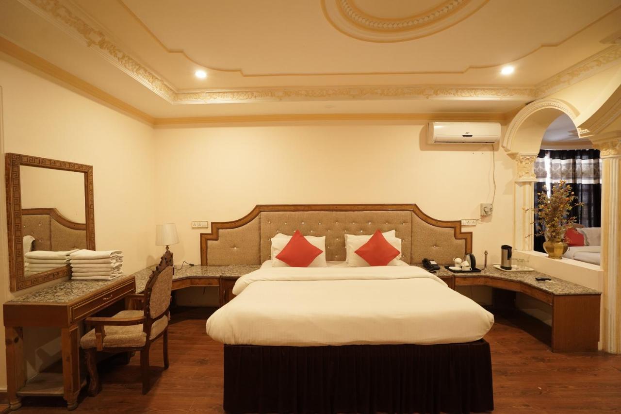 Royal Palace Resort Bhagsunag Dharamshala Ngoại thất bức ảnh